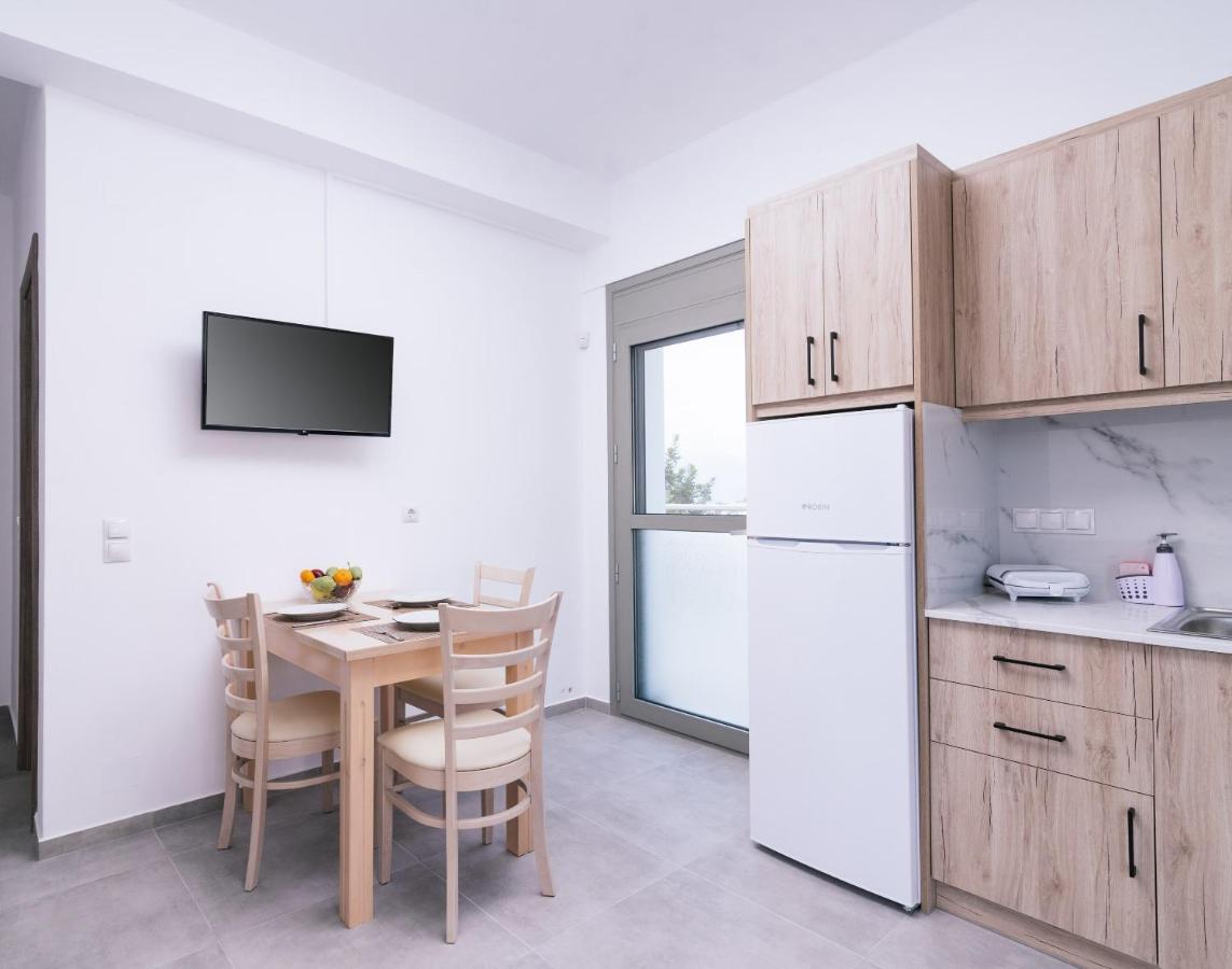 Lychnos Apartments Kamilari Exterior photo