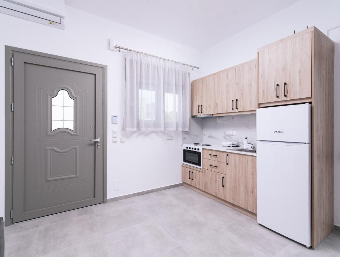 Lychnos Apartments Kamilari Exterior photo